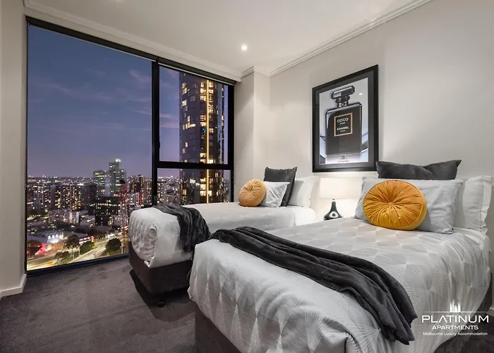 Platinum Luxury Stays The Grande Large 4 Brm 3 Bath Apt