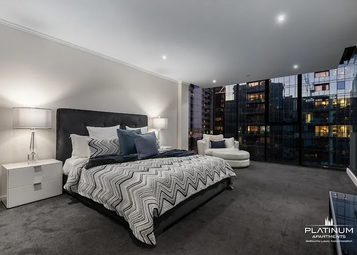 Platinum Luxury Stays The Grande Large 4 Brm 3 Bath Apt