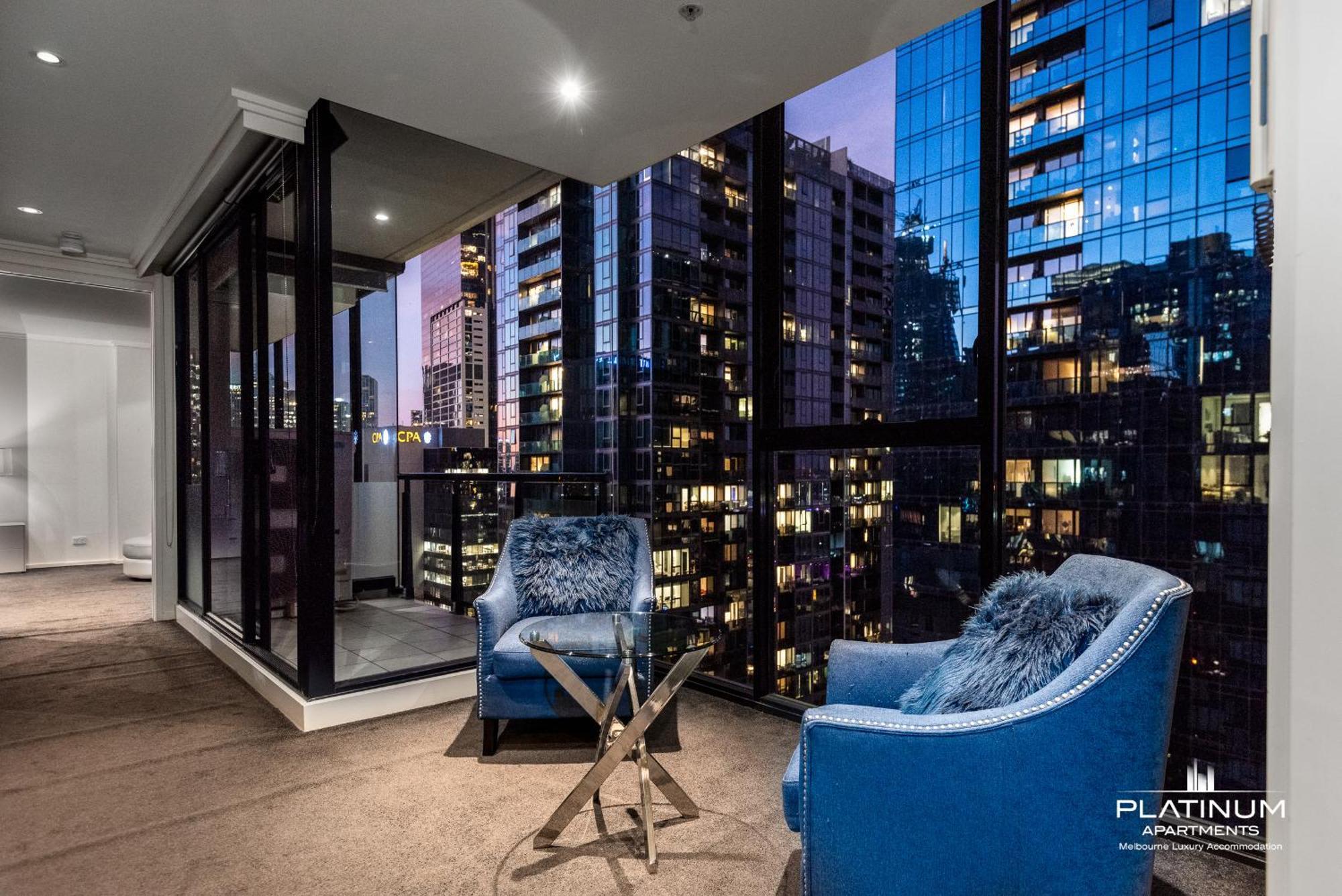 Platinum Luxury Stays The Grande Large 4 Brm 3 Bath Apt Melbourne