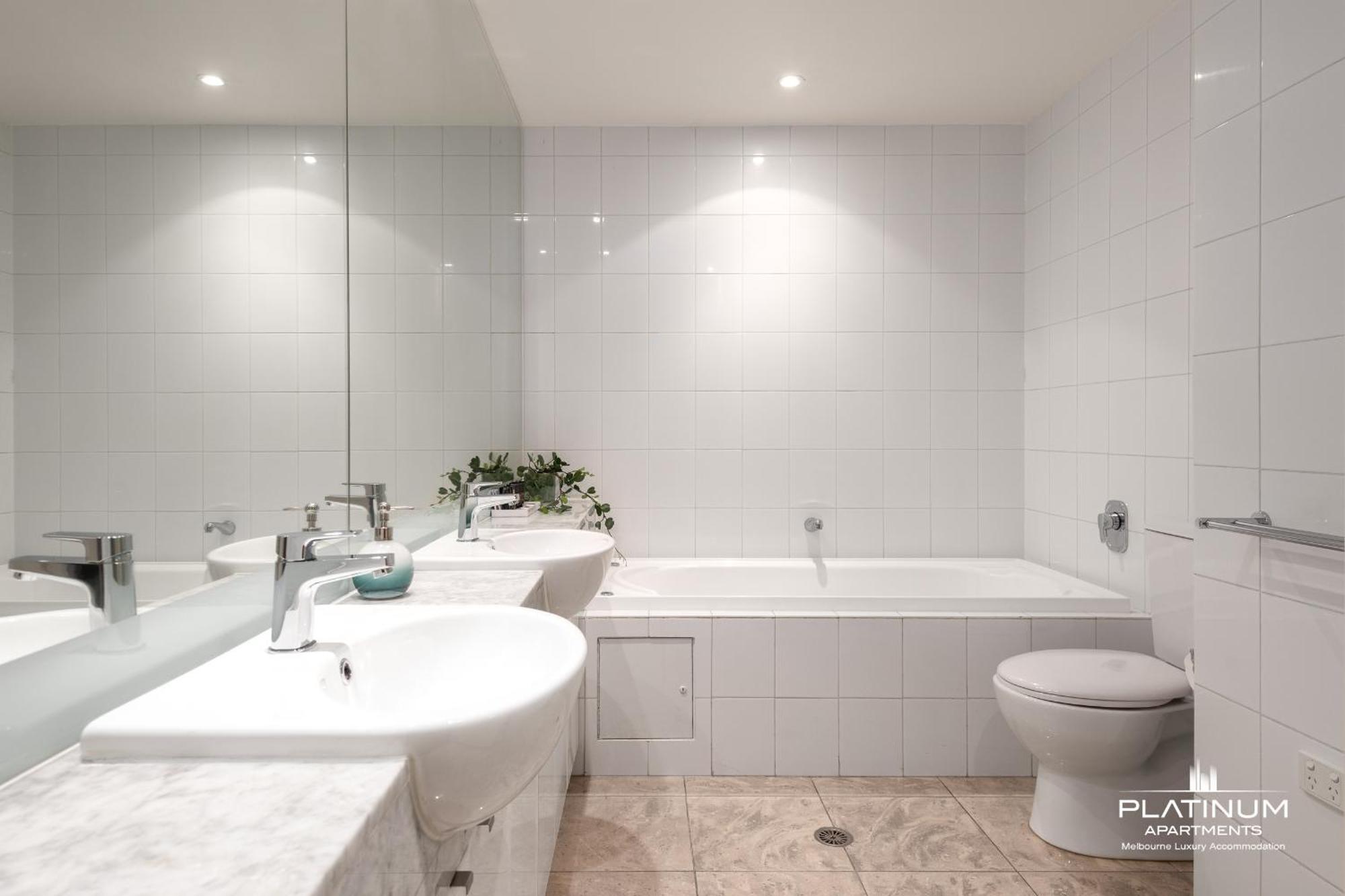 Apartment Platinum Luxury Stays The Grande Large 4 Brm 3 Bath Apt Melbourne
